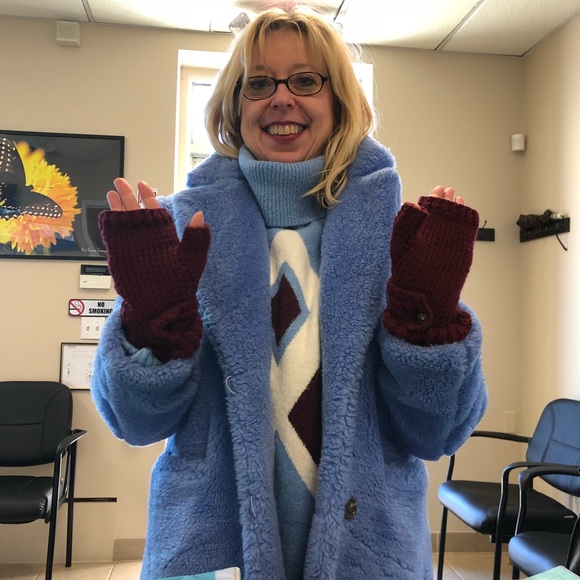 Meet your Posher, Kathleen - Picture 2 of 13